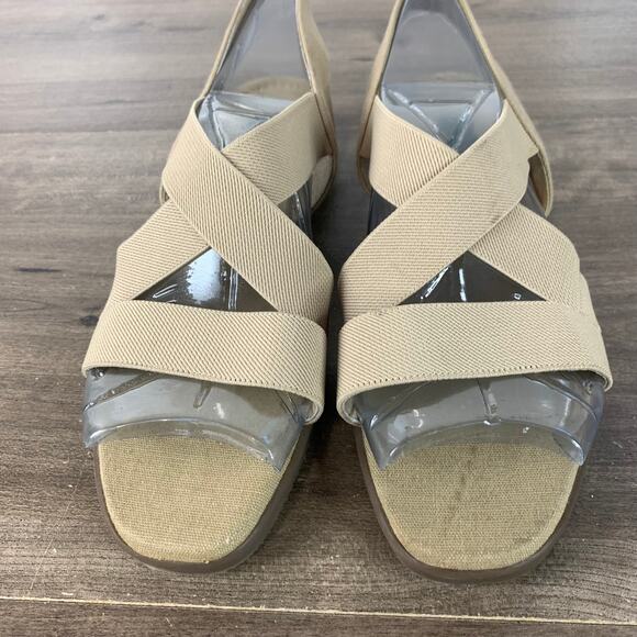 EASY SPIRIT Women's Sandals Shoes Size 11 Beige Elastic Straps Comfort Summer - Picture 3 of 10